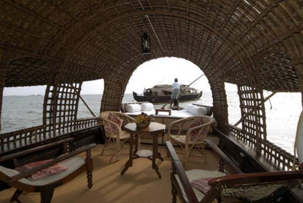 فندق Spice Coast Cruises - Houseboat, A Cgh Earth Experience Alappuzha المظهر الخارجي الصورة