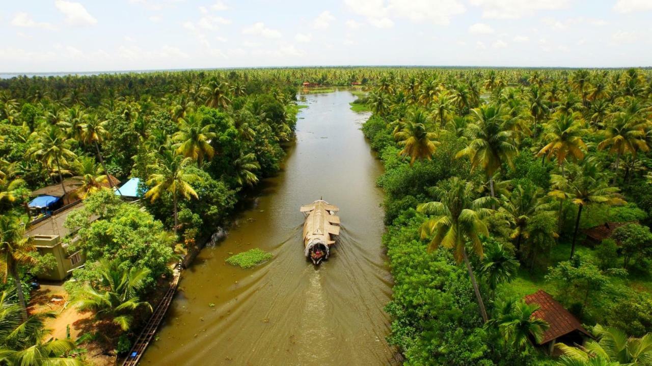 فندق Spice Coast Cruises - Houseboat, A Cgh Earth Experience Alappuzha المظهر الخارجي الصورة